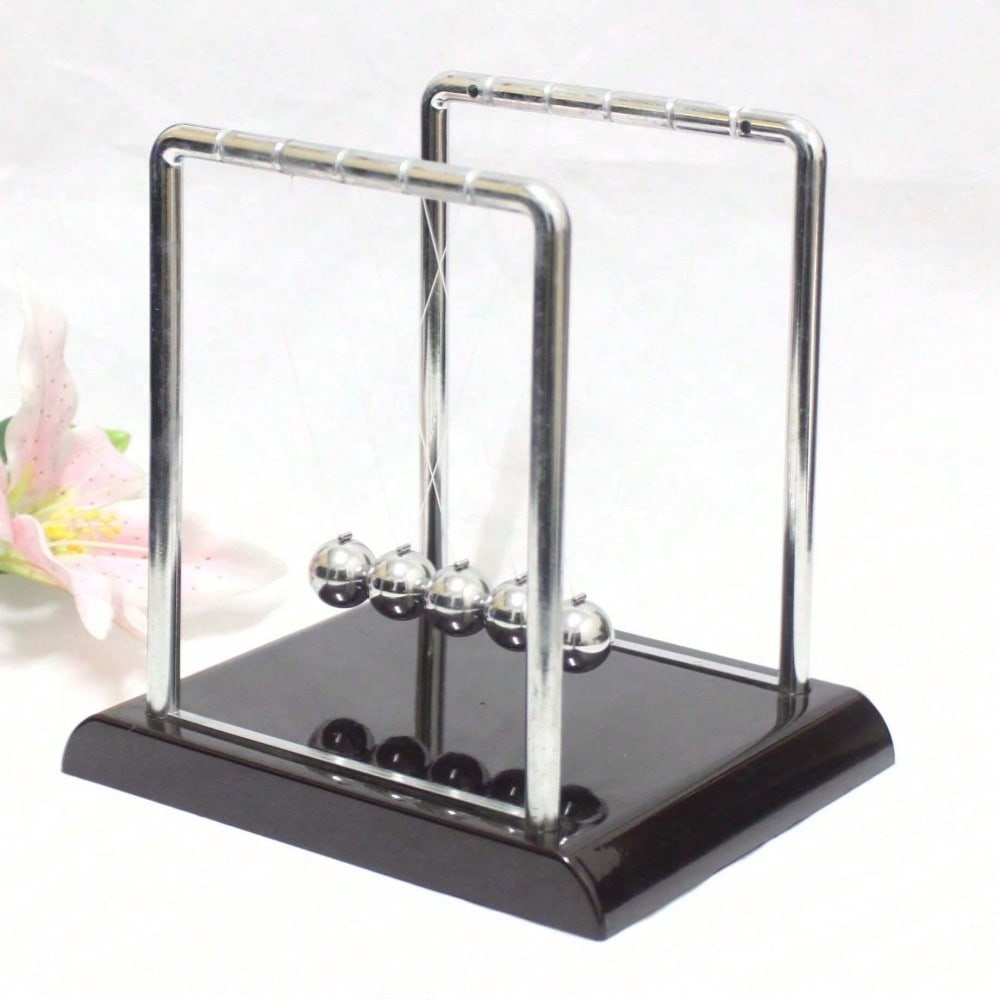 Black Metal Newton's Cradle Ba - Tech Desktop Accessories บทวิจารณ์และราคา